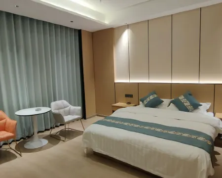 Jinxing Grand Hotel Hotels in Luntai
