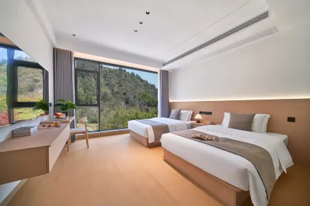 In September, Mount Sanqing Mountain Scenery Holiday Designer Meisu Отели рядом с достопримечательностью «Oriental Goddess»