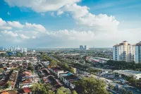 Platino Hermès Palette 3BR 6pax nr Paradigm mall
