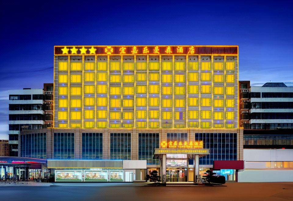 hotel overview picture