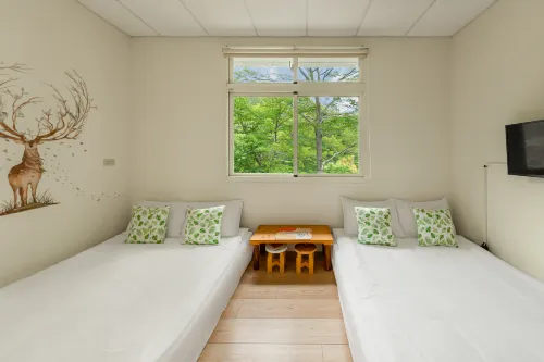 Taomi Mountain Lodge - Business