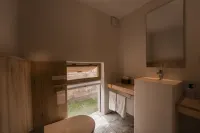 No.8 Dongnan Village Hotels in Jianchuan