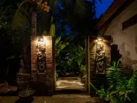 Umah Temuku Ubud Hotels near Taman