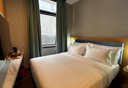 3. 드프리마호텔 하..