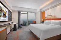 南昌紅谷灘秋水廣場希爾頓歡朋酒店 酒店