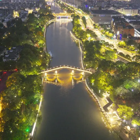 Suzhou Anmi Hotel·Enjoy the poetic charm of Jiangnan·near the subway station and panmen scenic area