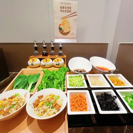 Homeinn Hotel (Laiyang Longmen West Road RT-Mart)