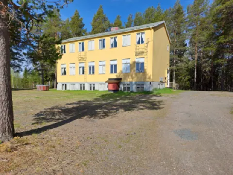 Skolan - Boende Vindelälven Hoteles en 