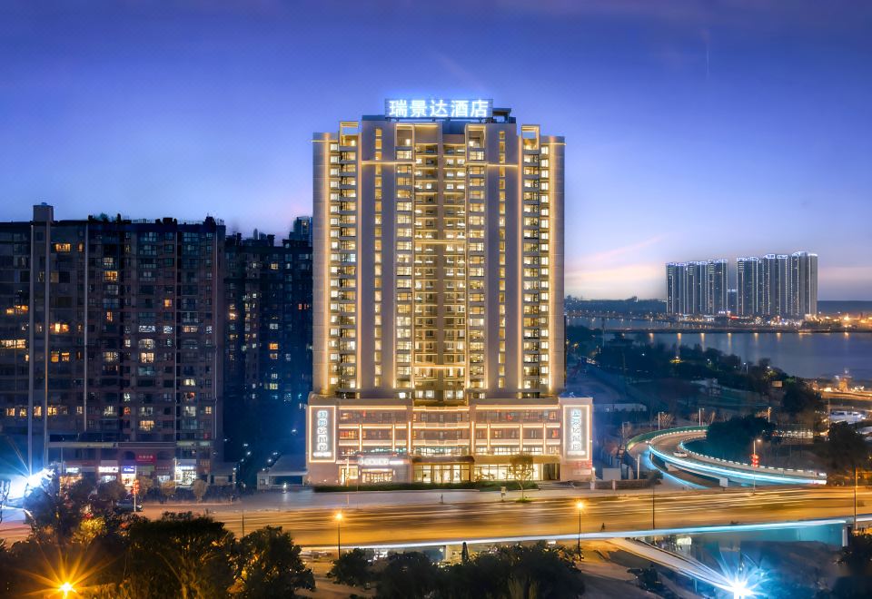 hotel overview picture
