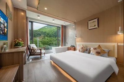 Xishang·Moxia History New Chinese 180° Light Luxury Art Designer Parent-child Holiday Meisu Hotels in der Nähe von Shuimo Tingxi Scenic Spot