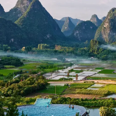 Yangshuo Fadai overhanging hot spring light luxury hotel Hotels near Moon Hill