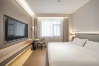 Poltton International Service Apartment Hotels near Guangxi Science and Technology University Gymnasium