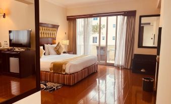 Inter Luxury Hotel