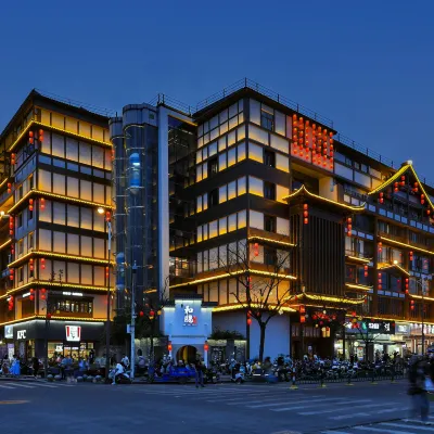He Yin Hotel (Lishui University Qizilou Scenic Area) Hotels near Nanming Lake