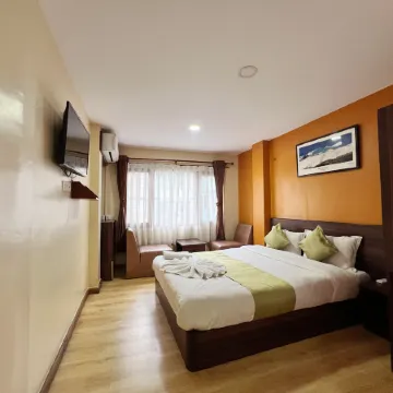 Holiday Hostel
