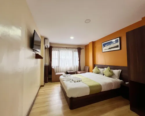 Holiday Hostel โรงแรมใกล้อาสัน