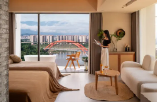 Yunman Starry Sky Cliff Panoramic Resort Hotel