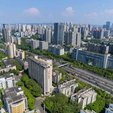 Orange Hotel (Chongqing Liangjiang Happiness Square Branch) Отели рядом с достопримечательностью «Спортивный Центр Гокко»