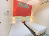 Jiyo Boutique Hotel Hotels near Pasar Beruang