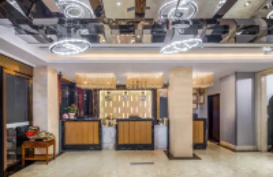 Guilin Panlong Boutique Hotel (Guilin Jinshan Square) Hotel berhampiran Lingui Gymnasium