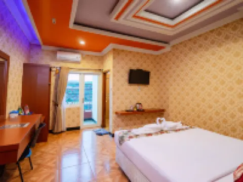 Grand Dream Cita Mandiri Syariah Hotels in Junrejo