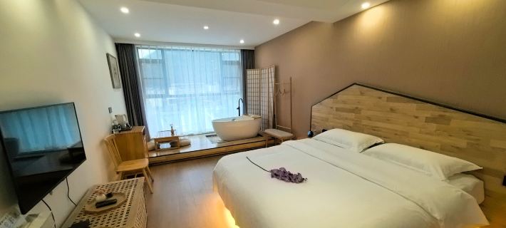 qingchuan airbor minsyuku Hotels in Qingchuan