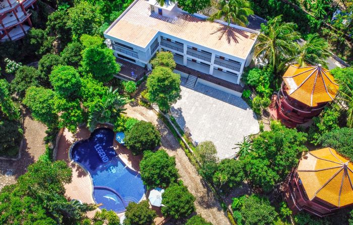 Legend Kep Resort