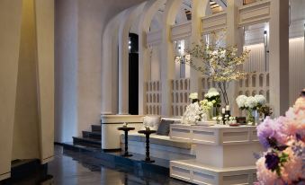 She and Fanhua•RARAHOTEL(Wuyi Square Guojin Center Store)