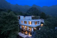 Mount Qingcheng Yuanshan · Private Hot Spring Homestay 백운만불동 주변 호텔