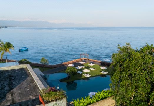 러비나 비치 클럽 & 리조트