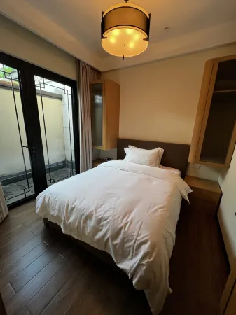 Joyful B&B Отели рядом с достопримечательностью «Xiaohuang Mountain Scenic Area»