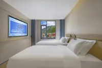 JS·Libaiwei Hotel (Jiuzhaigou Valley Scenic and Historic Interest Area Tourist Center Branch)