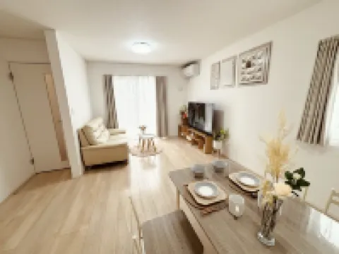 ZZOKIAI Orange Sunglow!Only 30 seconds walk to seaside!Maximun 10 perple! Hotels in Itoman