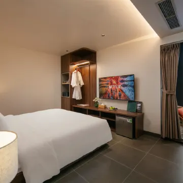 Hanoi Riverview Boutique Hotel & Apartment Отели рядом с достопримечательностью «Тайхо»