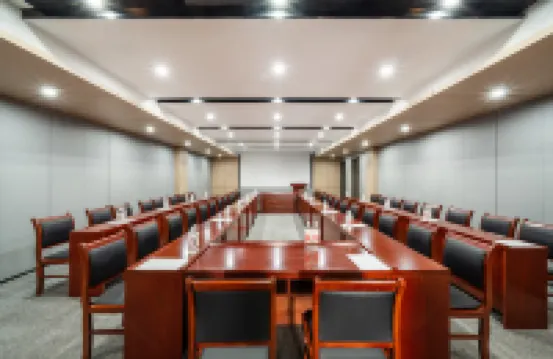 루이항 비즈니스 호텔 (싱청 여객운송센터)