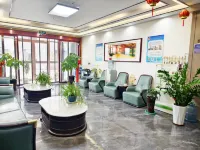 Xinhang Business Hotel (Lanzhou New District Zhongchuan International Airport)