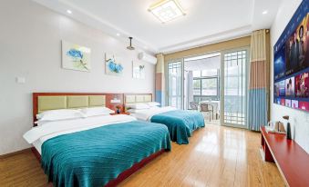 QingZhu Four Seasons Chain Hotel (Nanjing Lukou Airport Branch)