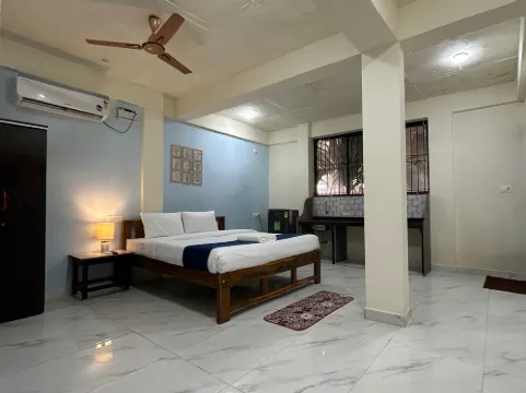 アクア ウェーブ by YogiTree Hotels