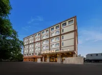 MEHOOD LESTIE HOTEL (Shanghai International Tourism and Leisure Zone, Chuansha Road Branch) Hotels near Residence of Family Tao
