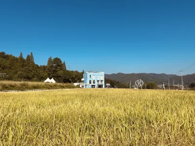 Blue House Bike Hotel Hotel berhampiran Tianxia Yinkeng Scenic Area
