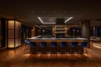 THE LIVELY OSAKA HONMACHI - bar