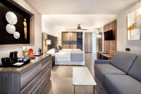 Hotel Riu Palace Oasis - Balkoner