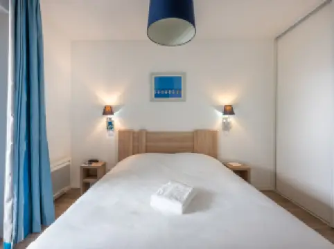 เรซิเดนซ์ โอดาลิส โดเมน เดส์ ปินส์ - บัวส์ เดอ ลา เชส