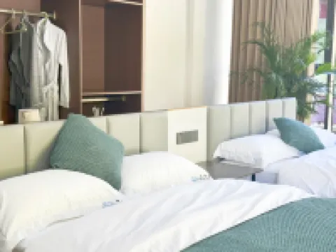 Heishui Gaduo Manor Homestay