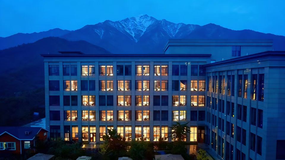 Mei Taibaishan Yijing Holiday Hot Spring Hotel