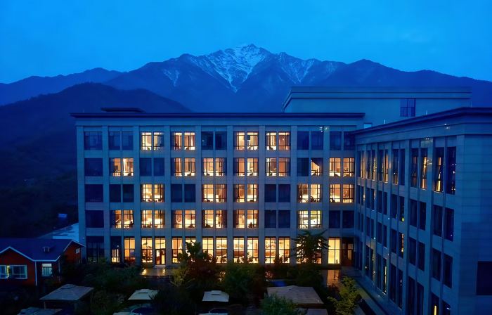 Mei Taibaishan Yijing Holiday Hot Spring Hotel