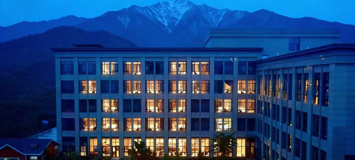 Mei Taibaishan Yijing Holiday Hot Spring Hotel โรงแรมในเหมยเซียน