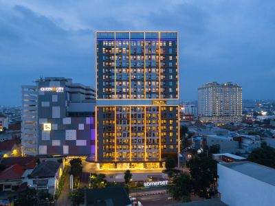 Somerset Queen City Semarang