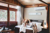 Long Chuan River Kwai Hotels in Thong Pha Phum District