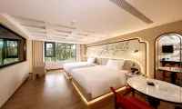 Muxi AffordableLuxury Light Luxury Homestay (Kunming Dianchi Lake Scenic Area)